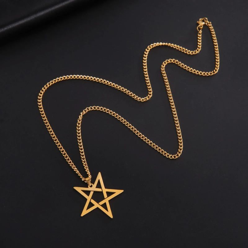 Chaîne dorée avec pendentif pentacle en acier inoxydable