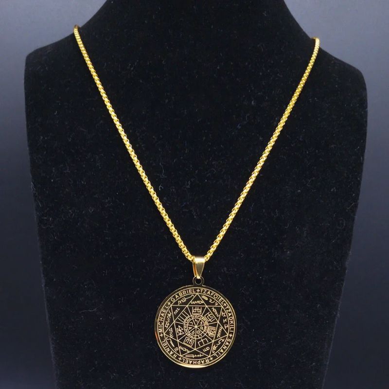 pendentif sceau des 7 archanges en acier inxodyable finition or sur buste