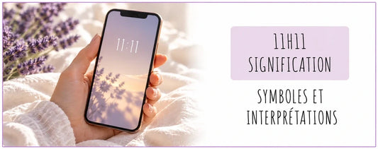 Téléphone affichant 11:11 et titre 11h11 signification dans un encart lavande