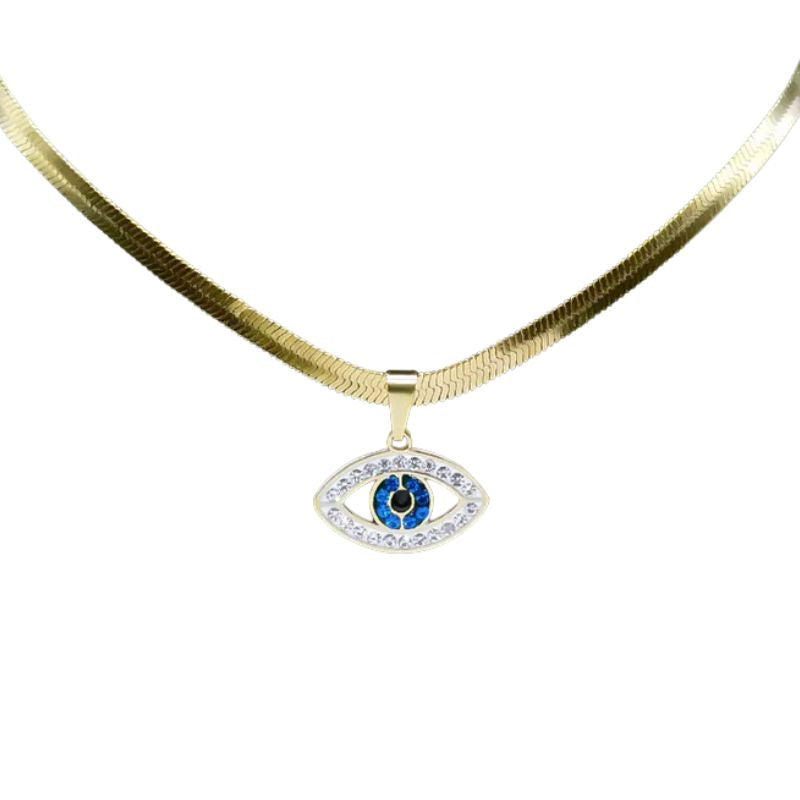 Collier Oeil Protecteur en or avec pendentif incrusté de strass et pierre bleue centrale. Bijou mystique inspiré du mauvais œil pour une protection énergétique et un style élégant.
