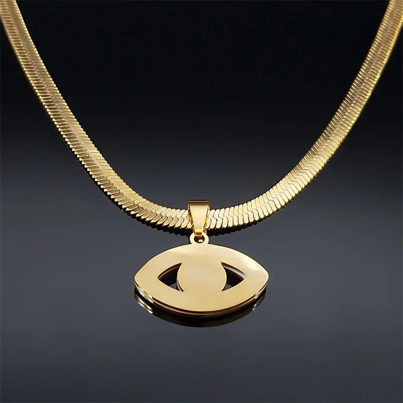 Vue arrière du pendentif Oeil Protecteur en or, révélant une finition lisse et minimaliste. Un bijou mystique au design raffiné.