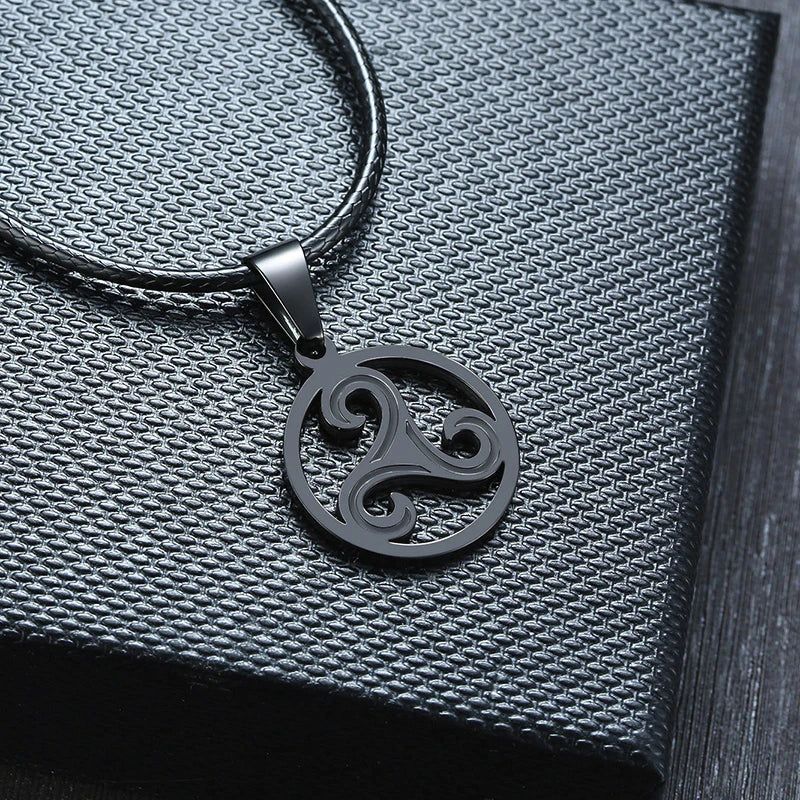 Collier Triskèle Pendentif Triskelion Symbole Celtique Emblème Étain 18 Collier Triskèle Pendentif Triskelion Symbole Celtique Emblème Étain 18