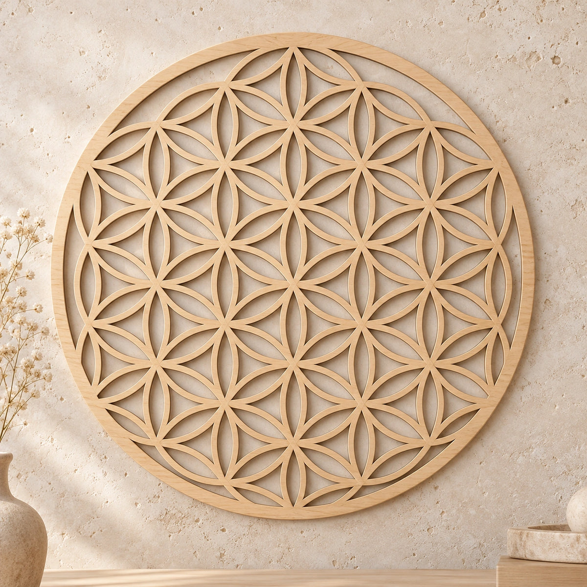 Fleur de vie bois en décoration murale dans un intérieur naturel