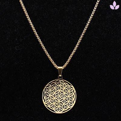 Collier fleur de vie or avec pendentif ajouré et chaîne dorée