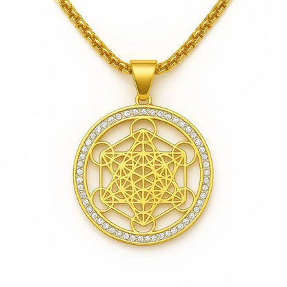 Pendentif cube de Métatron doré vu de face sur fond clair