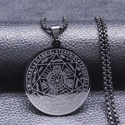 pendentif sceau des 7 archanges en acier inoxydable finition noire avec chaine ajustable