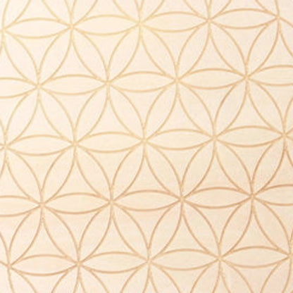Détail de la gravure du plateau fleur de vie en bois